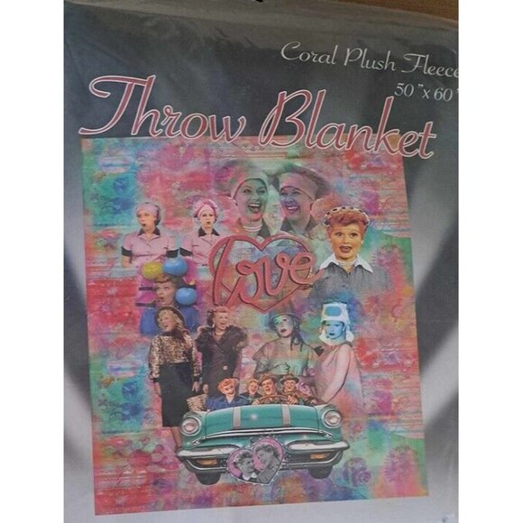 New I Love Lucy TV Show Collage Plush Fleece Throw Gift Blanket Ethel Ricky Pink - Picture 2 of 3